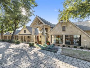 1421 Circle Ridge DR, West Lake Hills TX 78746
