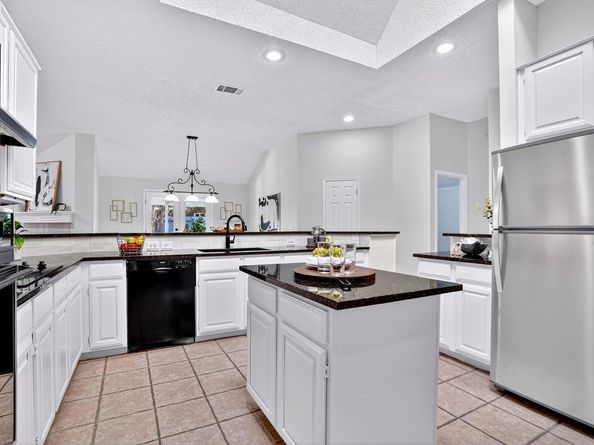 9018 Marthas DR, Austin TX 78717