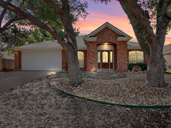 9018 Marthas DR, Austin TX 78717