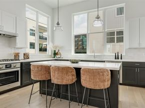 2805 McCurdy ST 19, Austin TX 78723