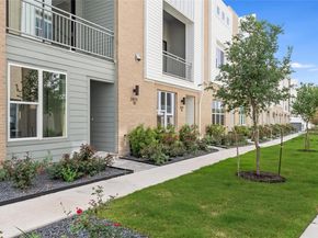 2805 McCurdy ST 19, Austin TX 78723