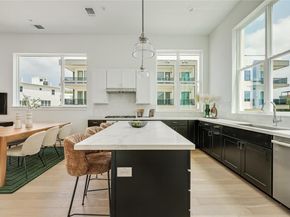 2805 McCurdy ST 19, Austin TX 78723