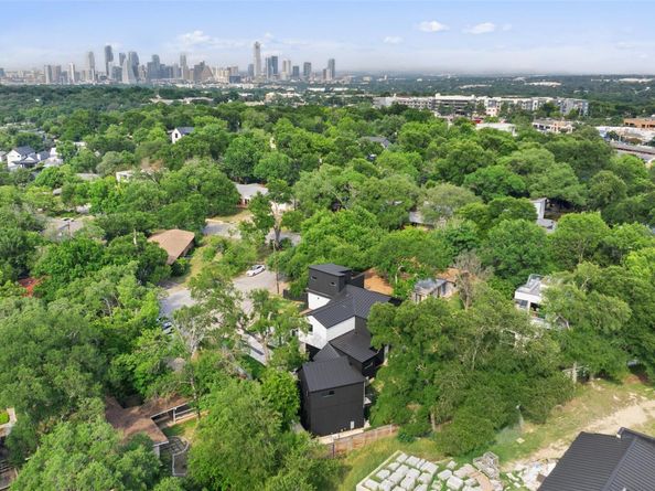 2303 Westworth CIR, Austin TX 78704