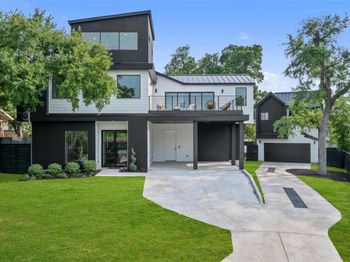 2303 Westworth CIR