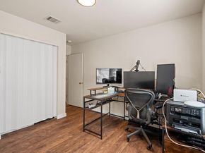 20804 Trotters LN, Pflugerville TX 78660