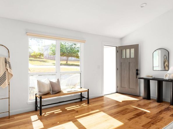 3500 Santa Monica DR, Austin TX 78741