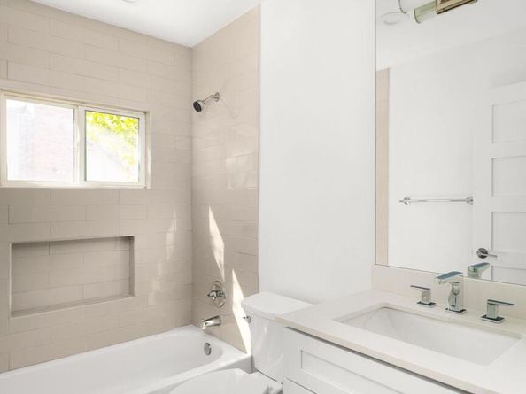 3500 Santa Monica DR, Austin TX 78741