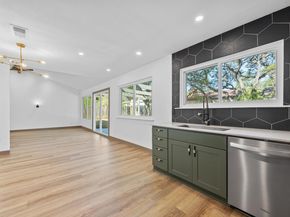7810 Woodcroft DR, Austin TX 78749