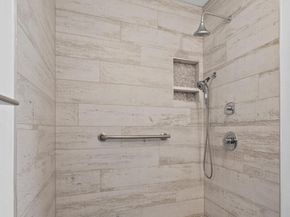 7810 Woodcroft DR, Austin TX 78749
