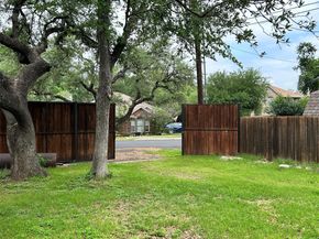 9201 Robins Nest LN, Austin TX 78729