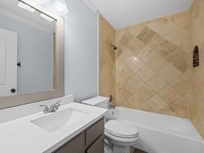 9201 Robins Nest LN, Austin TX 78729