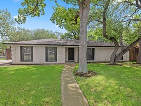 9201 Robins Nest LN, Austin TX 78729