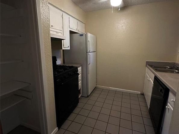 4302 Scottsdale RD, Austin TX 78721