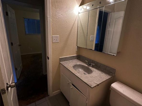 4302 Scottsdale RD, Austin TX 78721