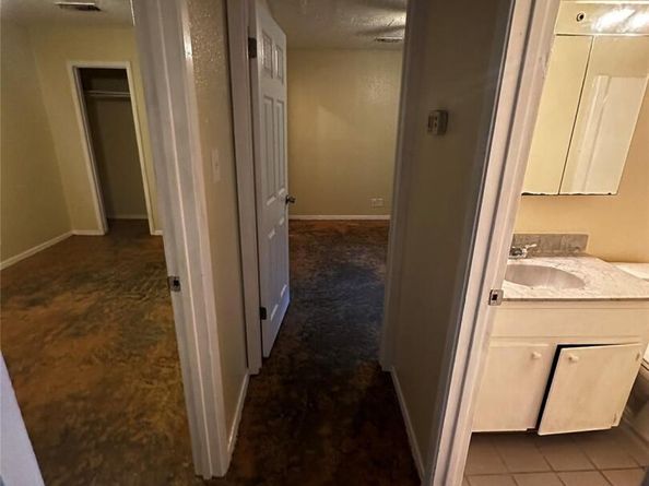 4302 Scottsdale RD, Austin TX 78721