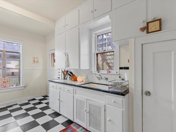 1509 Parkway, Austin TX 78703