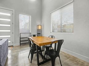 7102 Providence Ave 2, Austin TX 78752