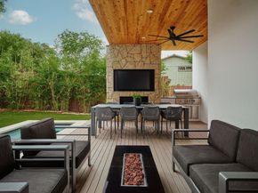 2108 Matterhorn LN, Austin TX 78704