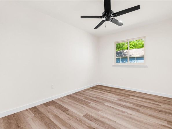 9717 Anderson Village DR, Austin TX 78729