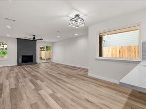 9717 Anderson Village DR, Austin TX 78729