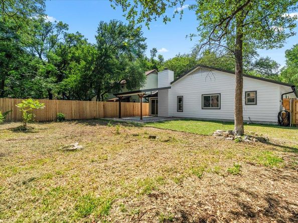 9717 Anderson Village DR, Austin TX 78729