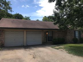10009 Woodstock DR, Austin TX 78753