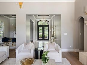 8605 Mendocino DR, Austin TX 78735