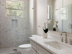 8605 Mendocino DR, Austin TX 78735