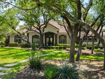 8605 Mendocino DR