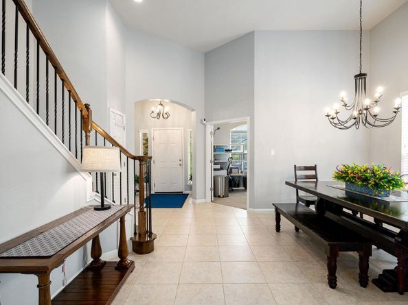 1913 Goldilocks LN, Austin TX 78652