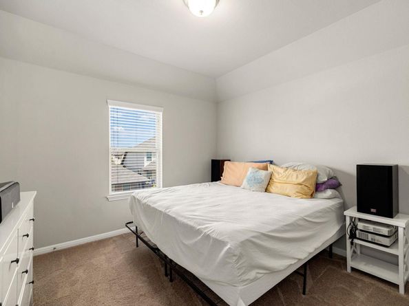 1913 Goldilocks LN, Austin TX 78652
