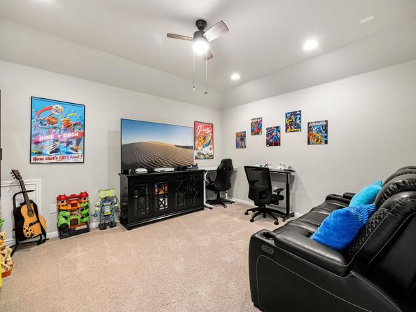 1913 Goldilocks LN, Austin TX 78652