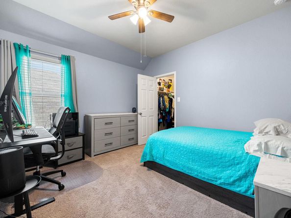 1913 Goldilocks LN, Austin TX 78652