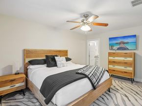 1206 Deloney ST B, Austin TX 78721