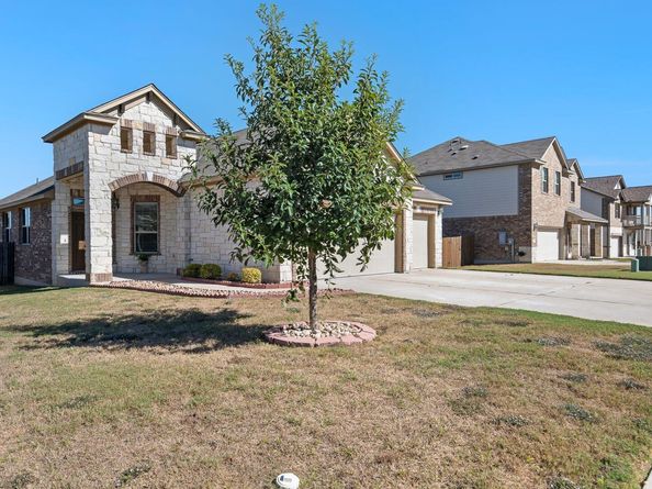 704 Coltrane DR, Pflugerville TX 78660