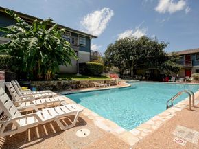 2215 Post RD 2029, Austin TX 78704