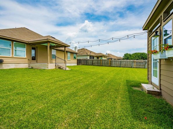 613 Kingston Lacy BLVD, Pflugerville TX 78660