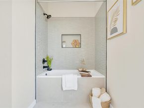 2309 Montopolis DR 7, Austin TX 78741