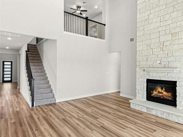 124 Irvine PASS, Liberty Hill TX 78642