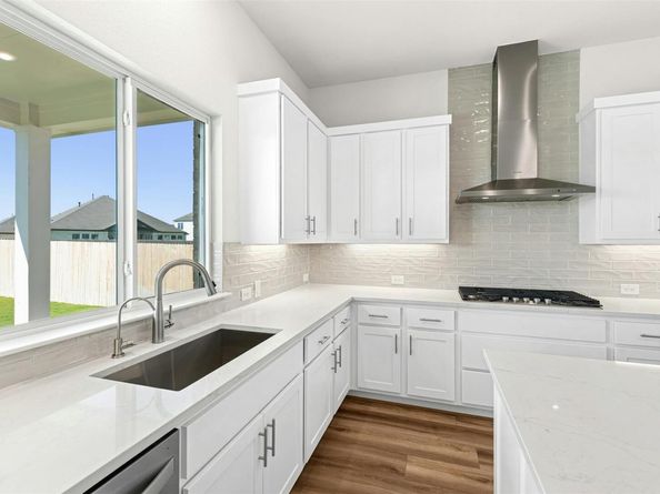 124 Irvine PASS, Liberty Hill TX 78642