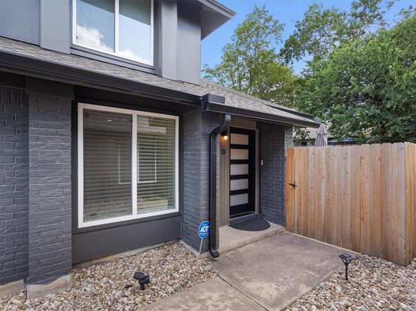 1901 Albury CV D, Austin TX 78758