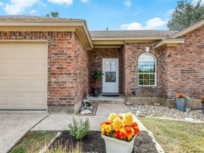 8313 Timber TRL, Lago Vista TX 78645
