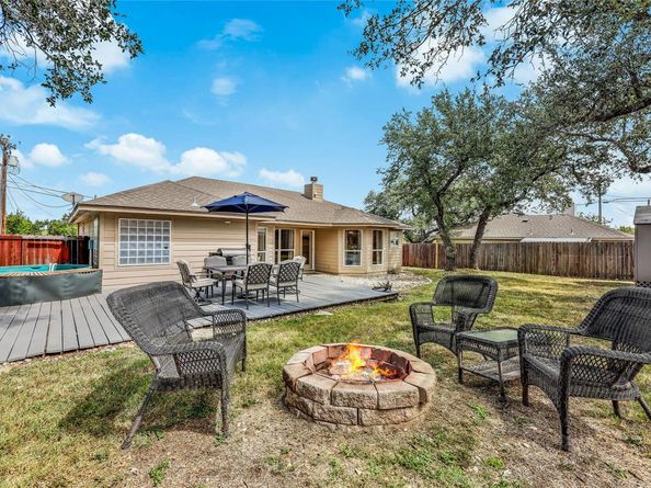 8313 Timber TRL, Lago Vista TX 78645