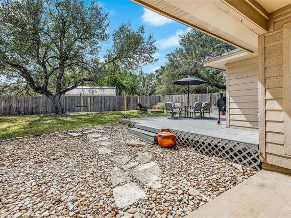 8313 Timber TRL, Lago Vista TX 78645
