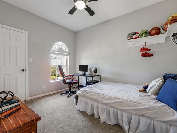 8313 Timber TRL, Lago Vista TX 78645