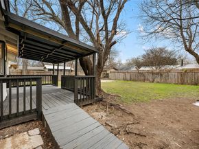 4605 Brassiewood DR, Austin TX 78744