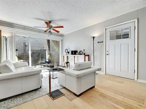1304 Summit ST 101, Austin TX 78741