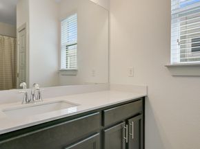 5801 Swayden LN, Austin TX 78745
