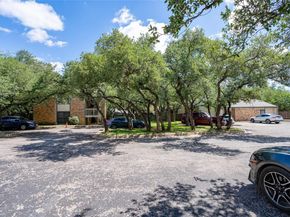 6501 Columbia Oaks Ct D8, Austin TX 78759