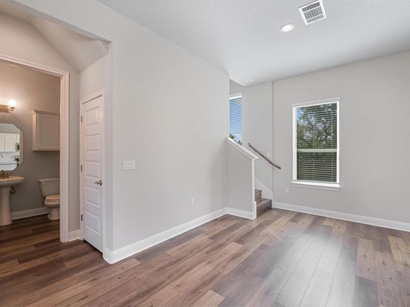 3203 Burnside CIR, Lago Vista TX 78645
